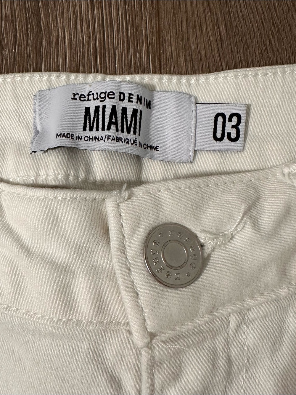 Shorts White High-Rise Denim Shorts Jean - Picture 2 of 5